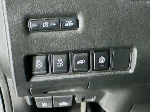 Used 2021 Nissan Murano SL w/ SL Moonroof Package image 12