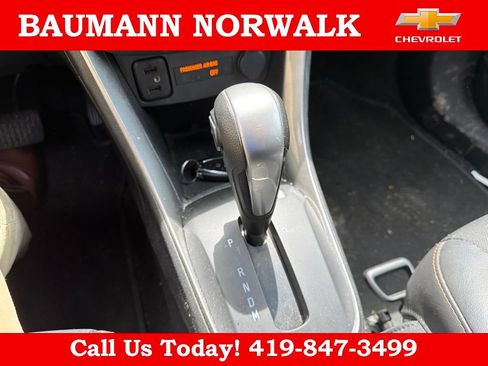 Used 2020 Chevrolet Trax LT w/ LT Convenience Package AWD/4WD image 26