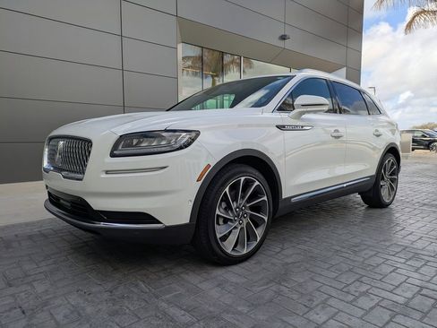 Certified 2023 Lincoln Nautilus Reserve w/ Equipment Group 201A image 9