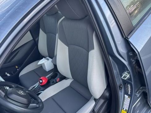 Used 2023 Toyota Corolla LE image 9