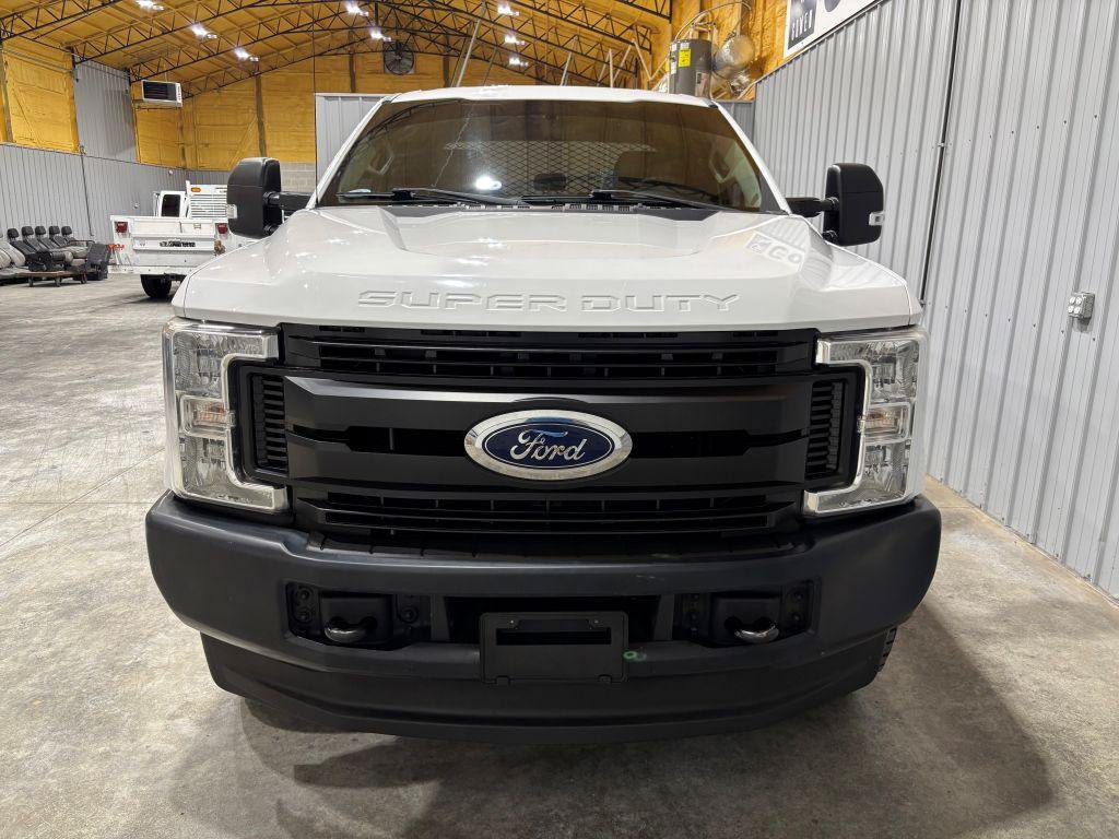 Used 2018 Ford F350 XL AWD/4WD image 7