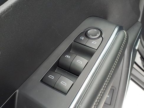 Certified 2025 GMC Acadia Elevation image 7