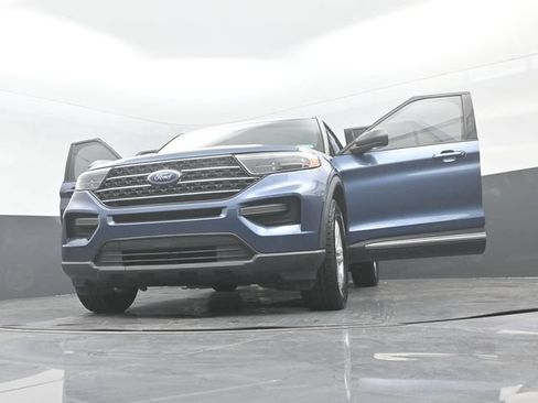 Certified 2020 Ford Explorer XLT AWD/4WD image 31