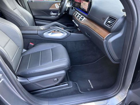 Certified 2025 Mercedes-Benz GLS 450 4MATIC image 53