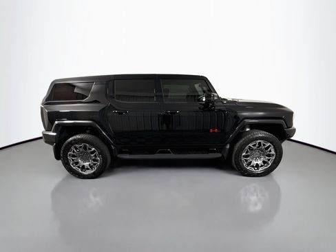 Used 2024 GMC Hummer EV 3X w/ LPO, Sport Package AWD/4WD image 8