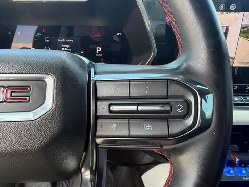 Used 2023 GMC Canyon AT4X AWD/4WD image 19