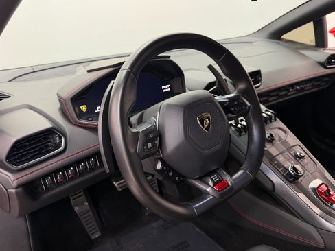 Used 2017 Lamborghini Huracan LP 580-2 RWD image 12