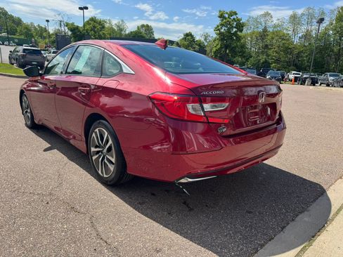 Used 2018 Honda Accord Hybrid image 5