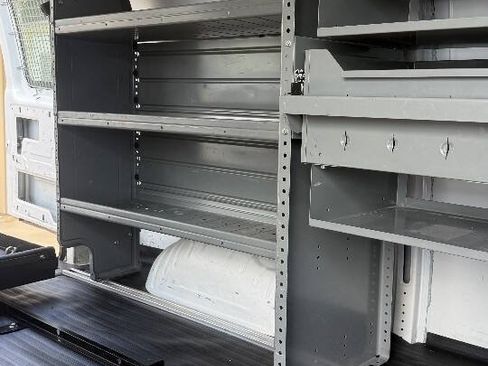 Used 2015 Chevrolet Express 2500 RWD image 55