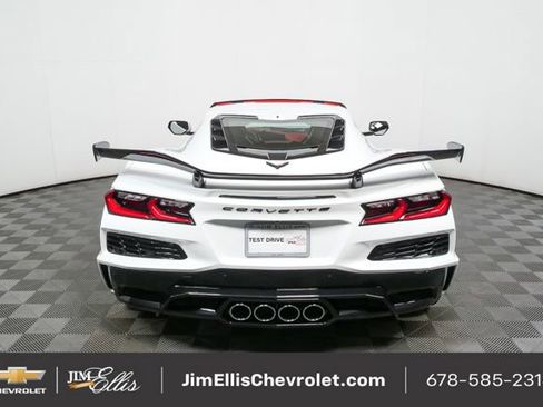 Used 2023 Chevrolet Corvette Z06 w/ Z07 Performance Package image 25
