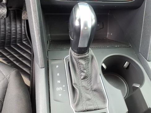 Used 2019 Volkswagen Atlas S FWD image 27