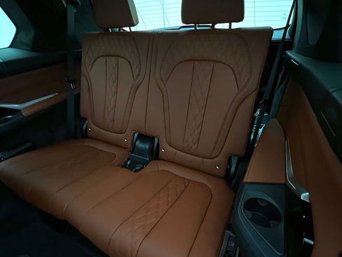 New 2026 BMW X7 xDrive40i w/ M Sport Package image 11