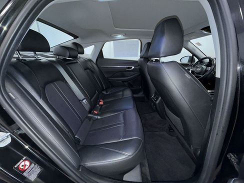 Used 2022 Hyundai Sonata Limited image 17