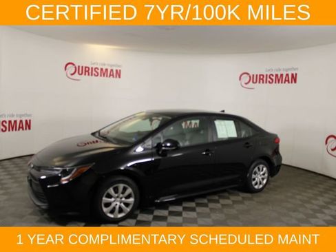 Used 2025 Toyota Corolla LE FWD image 4