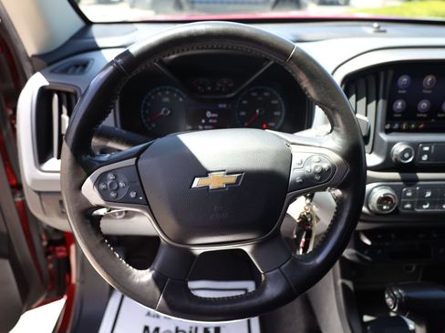 Used 2019 Chevrolet Colorado Z71 AWD/4WD image 13