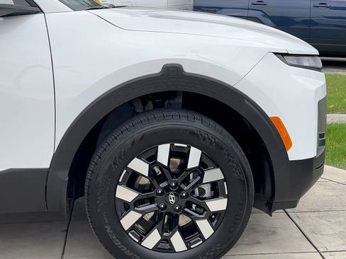 New 2026 Hyundai Santa Cruz SE FWD image 12
