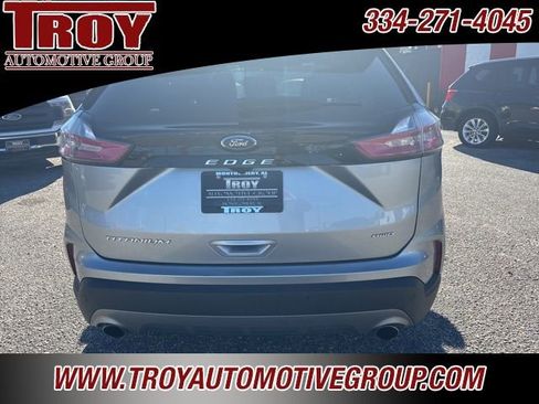 Used 2022 Ford Edge Titanium w/ Equipment Group 301A image 13