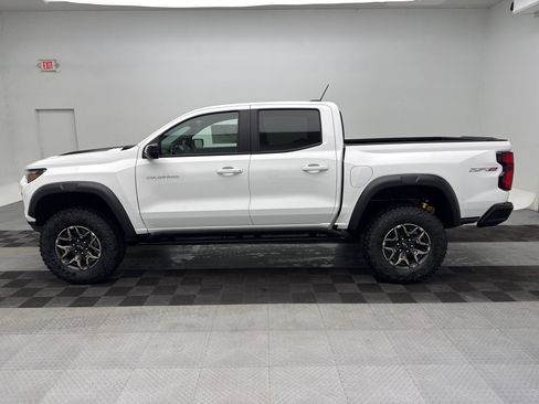New 2026 Chevrolet Colorado ZR2 image 2