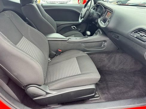 Used 2018 Dodge Challenger SXT w/ Blacktop Package image 12