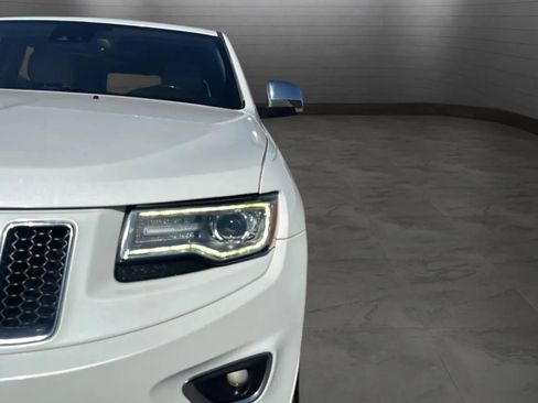 Used 2016 Jeep Grand Cherokee Overland w/ Advanced Technology Group AWD/4WD image 23