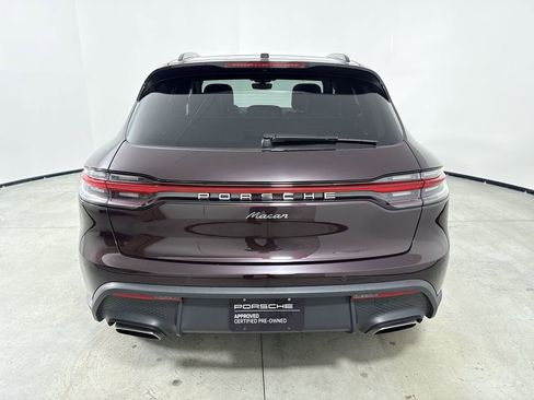 Certified 2025 Porsche Macan AWD/4WD image 6