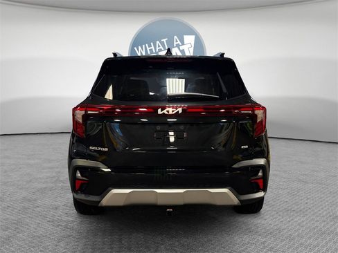 Certified 2025 Kia Seltos EX w/ EX Sunroof Package image 5