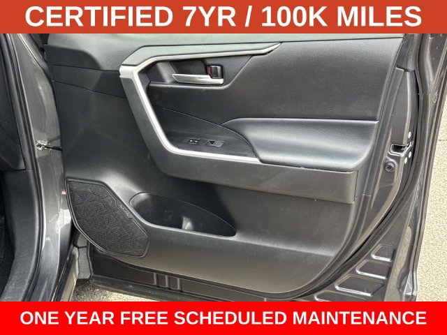 Used 2024 Toyota RAV4 XLE FWD image 8