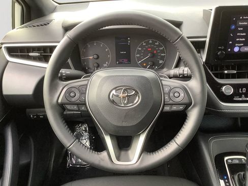 Used 2025 Toyota Corolla SE FWD image 15