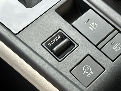 New 2026 Nissan Sentra SL w/ Floor Mat Package image 31