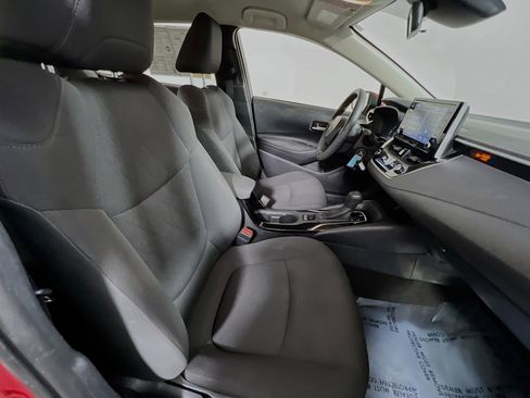 Used 2020 Toyota Corolla LE image 30