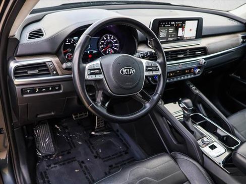 Used 2021 Kia Telluride SX w/ SX Prestige Package image 10