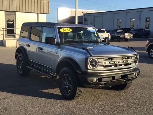 Certified 2024 Ford Bronco Big Bend image 3