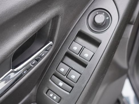 Used 2016 Chevrolet Trax LT w/ LT Convenience Package image 20