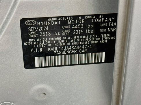 Used 2025 Hyundai Sonata SEL FWD image 12