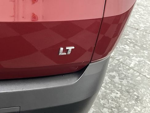 Used 2020 Chevrolet Traverse LT w/ LPO, Floor Liner Package image 32