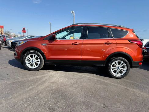 Used 2019 Ford Escape SEL FWD image 6