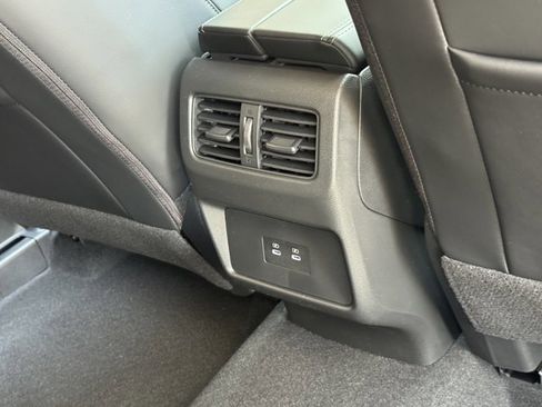 New 2026 Nissan Rogue Platinum AWD/4WD image 17
