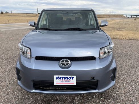 Used 2011 Scion xB image 8