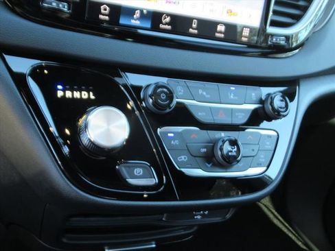 New 2026 Chrysler Voyager LX FWD image 24