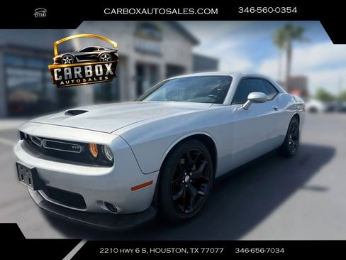 Used 2019 Dodge Challenger GT w/ Driver Convenience Group image 1
