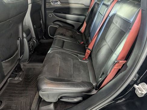 Used 2018 Jeep Grand Cherokee Trackhawk image 29
