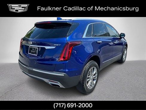 Used 2023 Cadillac XT5 Premium Luxury w/ Technology Package AWD/4WD image 5