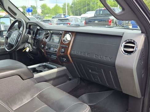 Used 2012 Ford F250 Lariat w/ Lariat Ultimate Pkg AWD/4WD image 8
