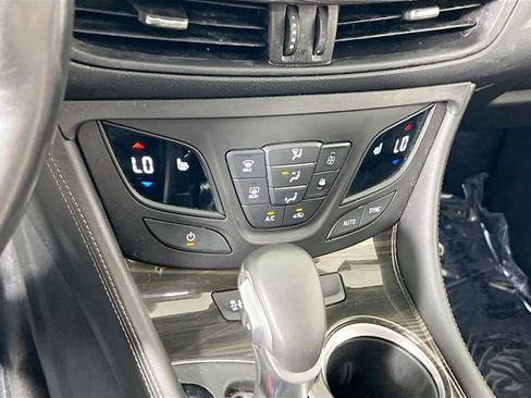 Used 2019 Buick Envision Essence image 15