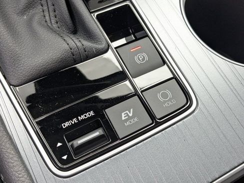 New 2026 Toyota Sienna XLE FWD image 30