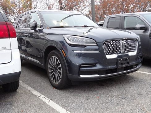 Certified 2023 Lincoln Aviator Reserve w/ Equipment Group 201A image 1
