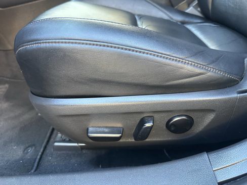 Used 2019 MAZDA MAZDA3 AWD Sedan w/ Preferred Package image 26