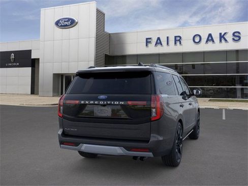 New 2025 Ford Expedition Platinum w/ Platinum Ultimate Package image 8