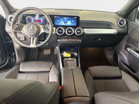 Used 2026 Mercedes-Benz GLB 250 image 17