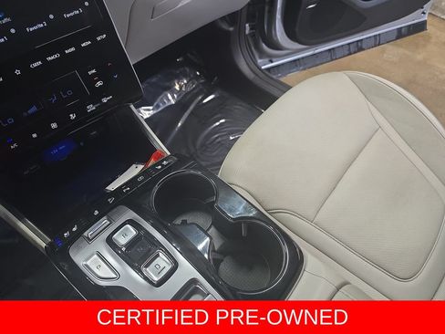 Certified 2024 Hyundai Tucson Limited AWD/4WD image 25